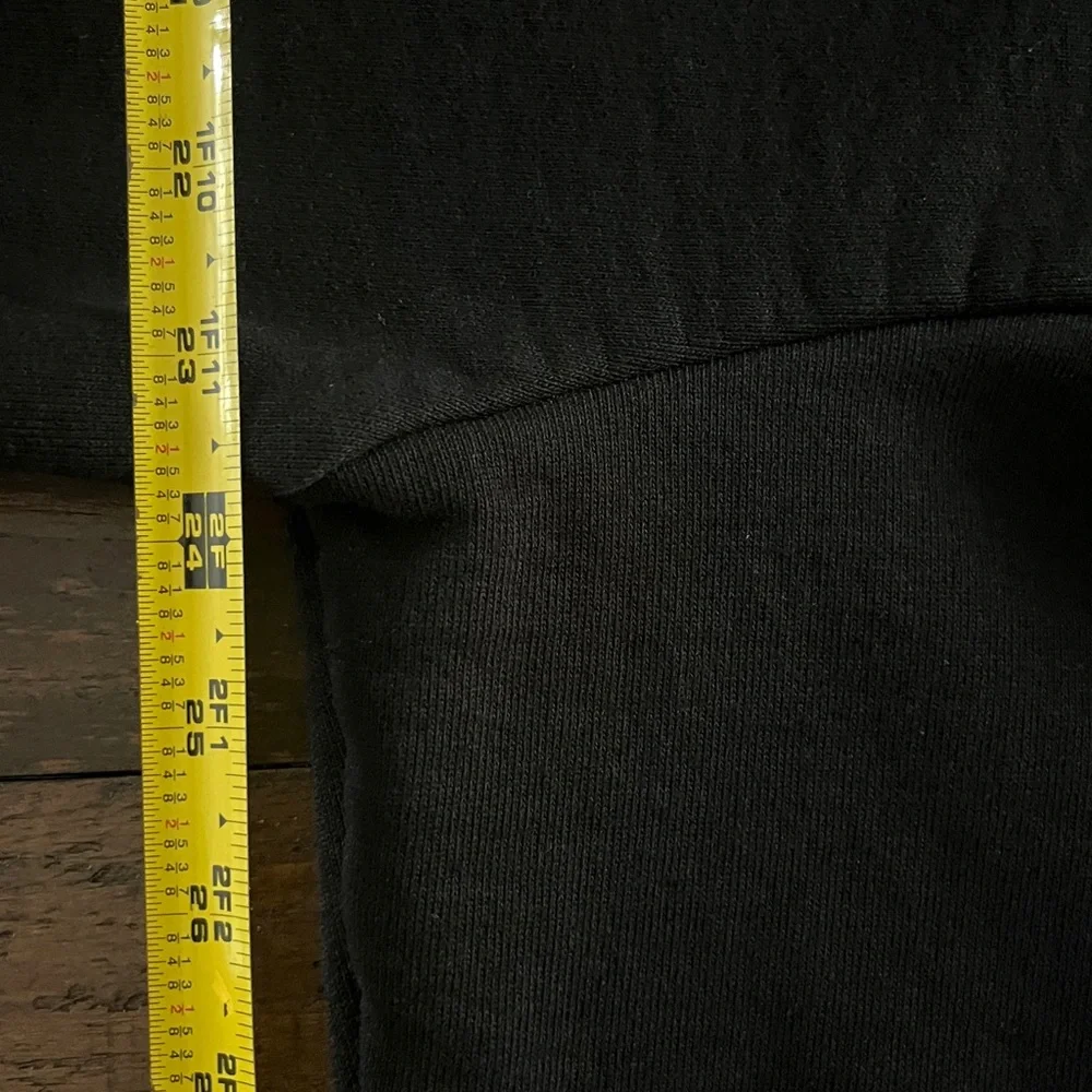 Lil Wayne Tha Carter 2024 Young Money Official Merch Hoodie - Picture 10 of 14